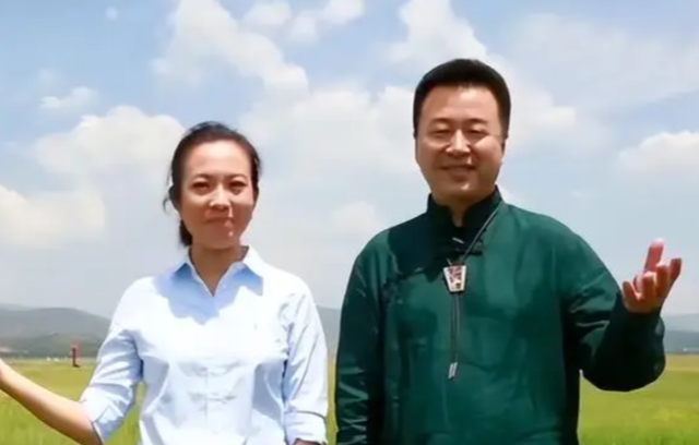 原来九三阅兵的解说是她！23岁登上央视，47岁坚守岗位仍旧单身