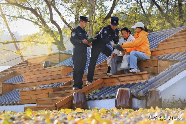 多维度发力，打造“景中警·贴心人”文旅警务品牌