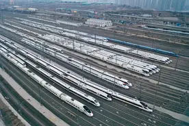 兰州铁路局6月15日起实行新的运行图图片