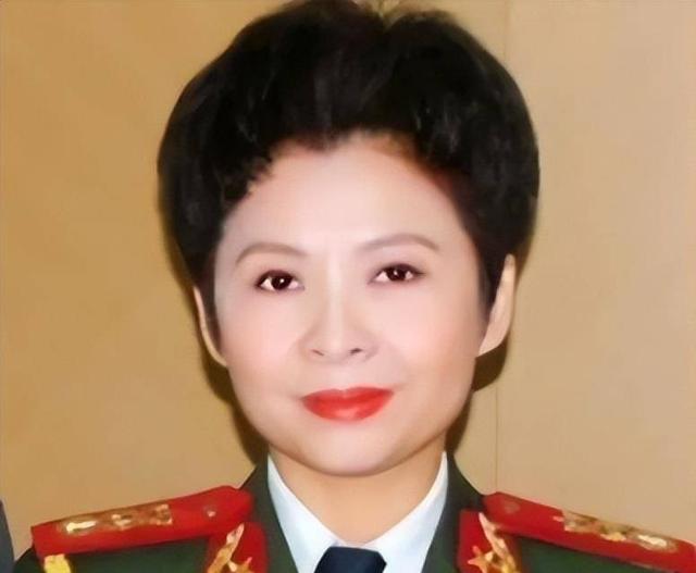 不再隐瞒！63岁的董文华曝光当年被"封杀"的真相，原来错的是我们