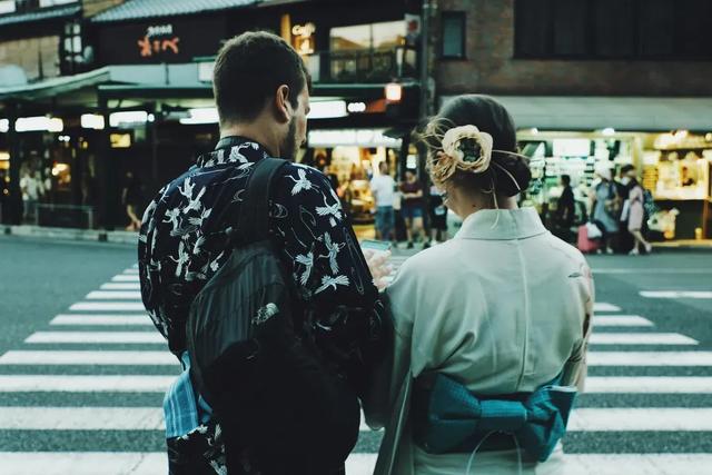 两性关系潜规则：夫妻生活有这几种特征，说明是真爱