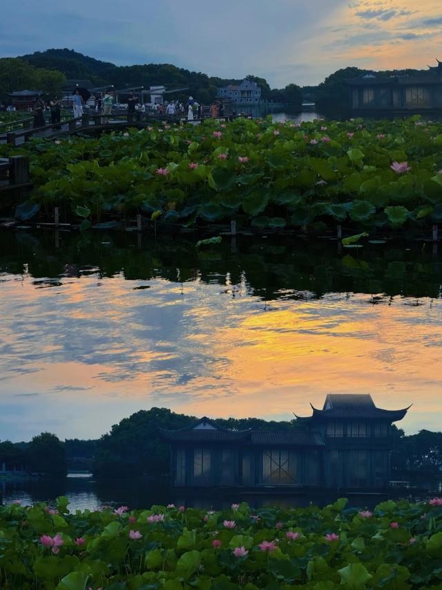 高铁直达！中国最好吃的6座城市，都在这了！！