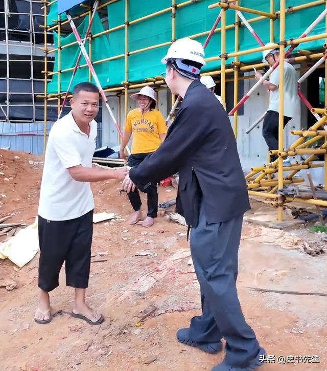 豪宅风波再升级！全红婵家最新情况曝光，网友热议，全爸无奈苦笑