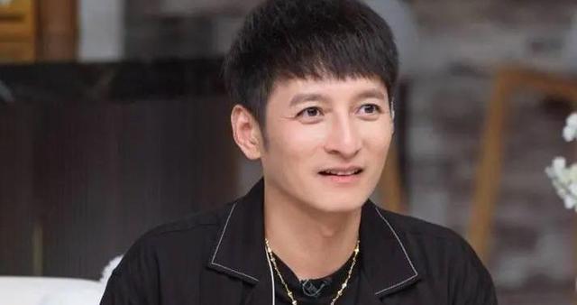 从主持人到"精神病"	，49岁无妻无子的李维嘉，给不婚人士提了个醒