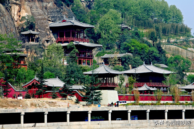坐动车来这里，A级景区统统打折
