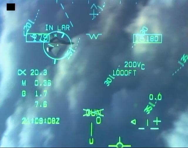 歼16锁定F35？专家解读