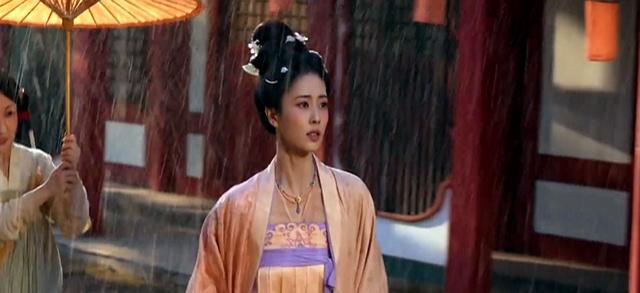 央视文娱点评白鹿新剧《莫离》，字字言辞犀利，句句说到观众心坎