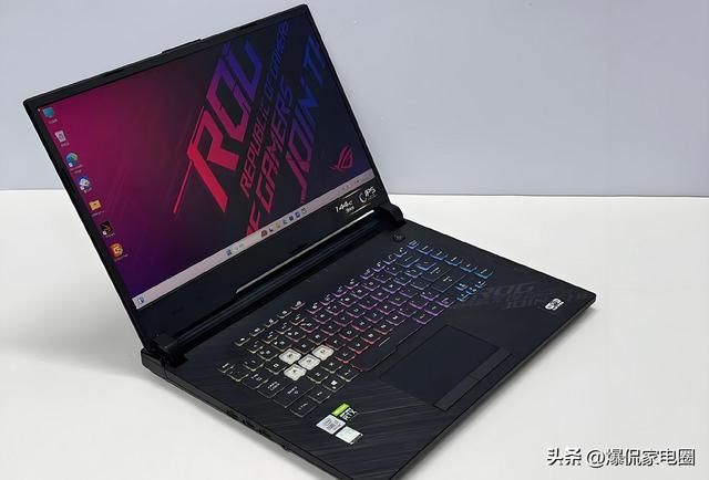 最适合大学生买的5款笔记本：时尚简约，顶级性能, 畅玩10年不淘汰