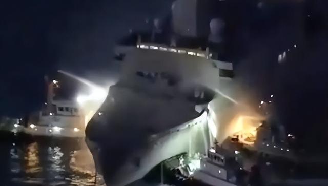 台军导弹自爆后，不到24小时，美国军舰也起火，特朗普发现不对劲
