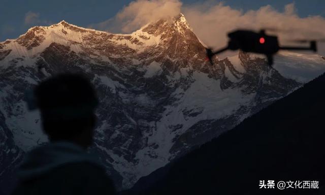 天啊，连万茜着迷的南迦巴瓦，世上还有比它更美的山峰吗？