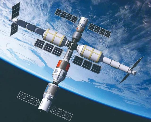 1毫米碎片击穿，中国不敢赌	，航天员紧急换车，神舟20带伤回地球