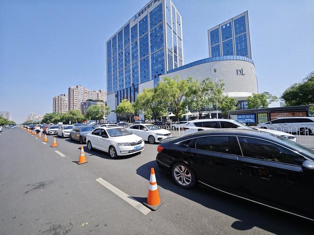 第一次去胖东来，发现跟网上说的不一样，恨不得马上结账走人
