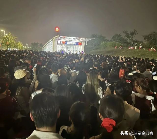 连续两天10万+！宁句城际“冒烟”啦！