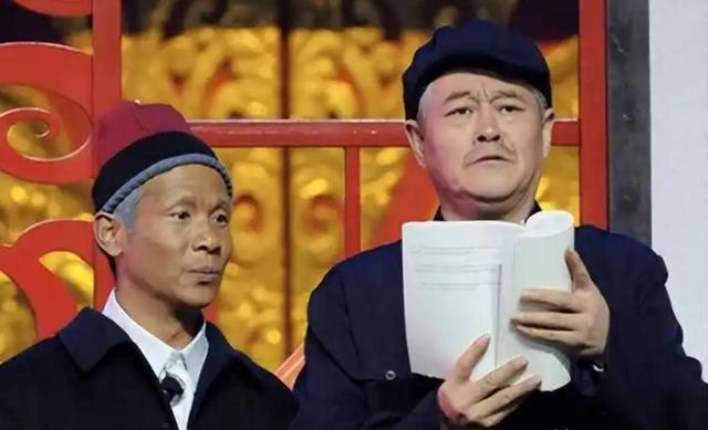 大衣哥跳楼身亡、赵本山灵堂、宋佳知三当三，造谣的越来越离谱了