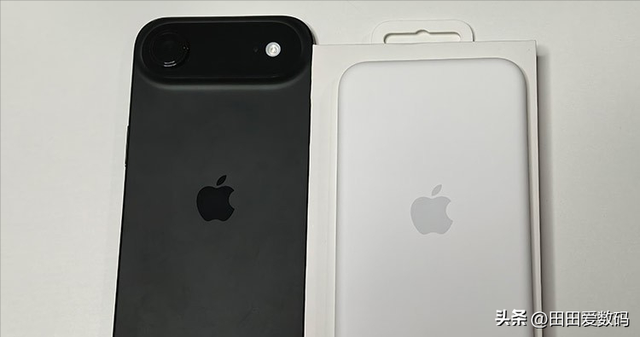 iPhone Air 评测：廉价买到的虚荣感