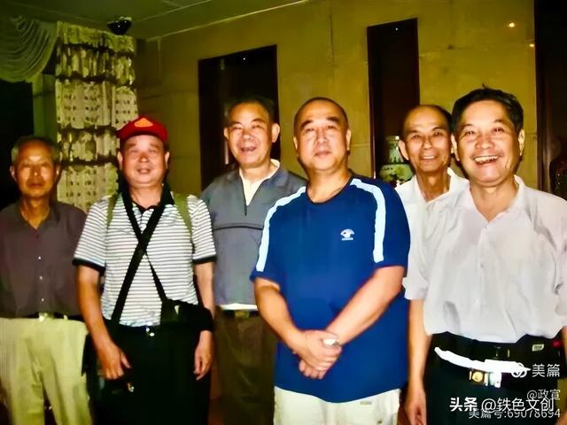 铁道兵战友延安行旅行团到达西安