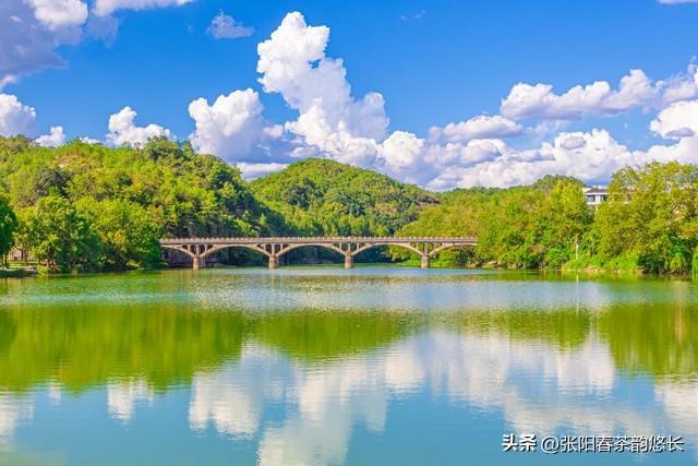 第一次同居	，女生心里那道坎是啥？北京姑娘一语道破，太真实了！