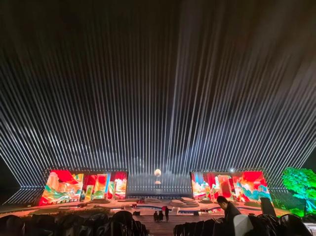 欧玛灯光倾力助阵四川文旅大会