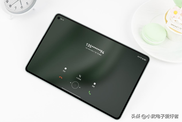 3399 元起！华为平板实测：能打电话的 8.8 英寸屏，这三类人闭眼入