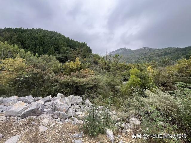 章丘胡山里的圣水灵泉庙，我都找着路线了，却近在咫尺未能抵达