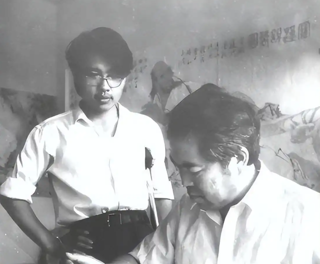 和朋友妻子偷情10年，北京庄园让给继子，难怪范曾亲女儿撕破脸