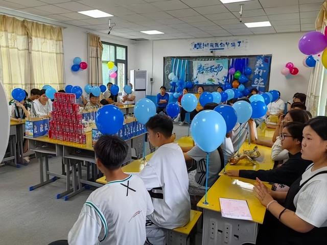 雨夜忆暖：等你们回家