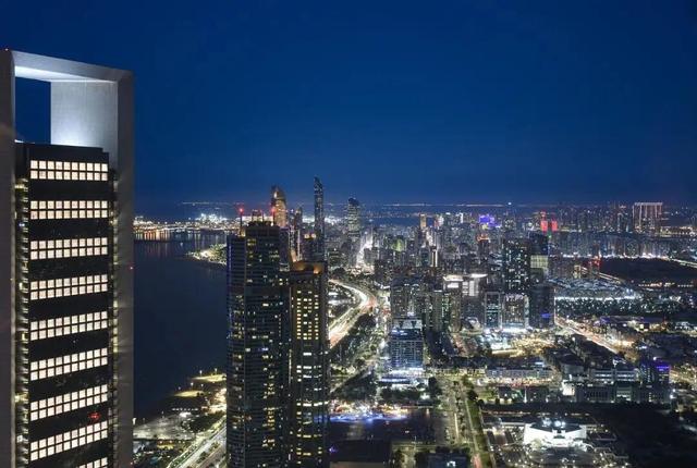 被刘亦菲带火的阿布扎比：不止是大片取景地，更藏着暴富密码