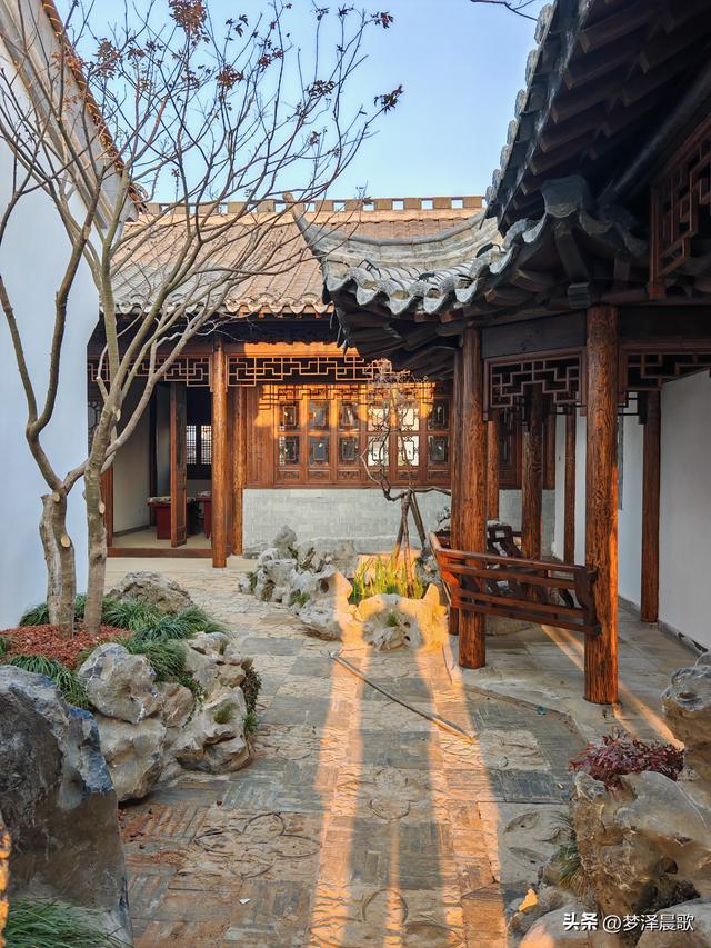 云梦：祥云湾苏式园林庭院美景显现