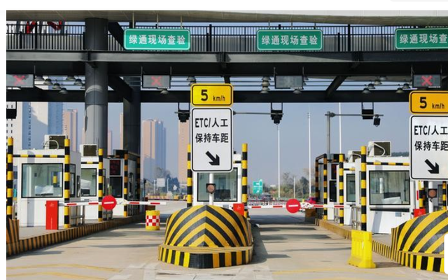 线路越直越省钱，为何美国是直的，我国高速却基本是弯的？