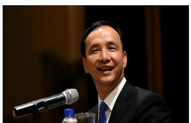 中国国民党爆发“大地震”，朱立伦将率211人辞职，剑指郑丽文？