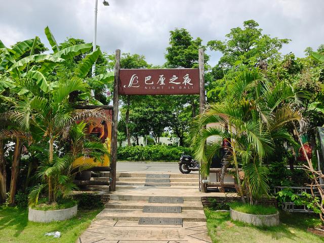 带你去看看，梅州的五星民宿，又见•钧质楼围龙屋