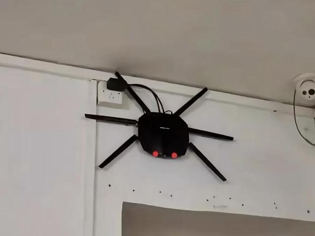 家里WiFi总卡顿？八成是路由器摆错了！学会这三招，网速又快又稳​