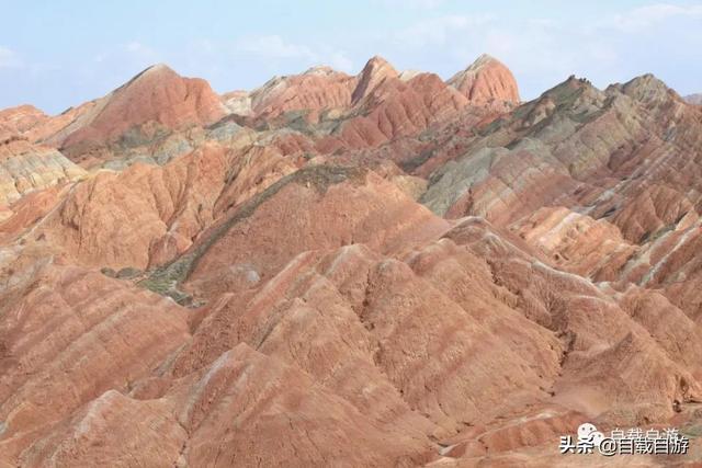 七彩丹霞出好片需要晴天配合，如果天气差没看到景只能怪运气不佳