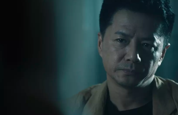 《扫毒风暴》中最聪明的人是谁