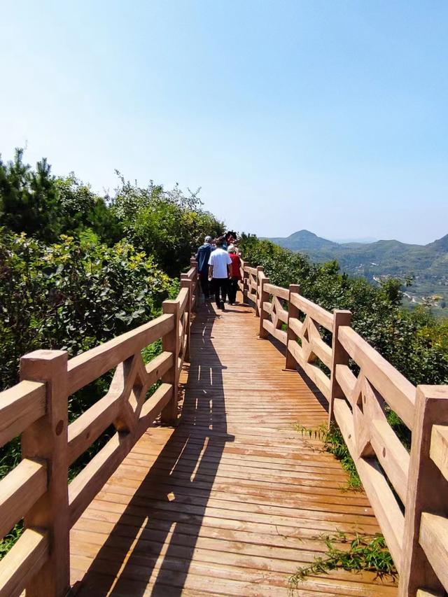 英雄岱崮与三线回响