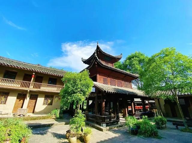 坐高铁游广元丨广元两处唯美古镇，解乏小住的理想之选