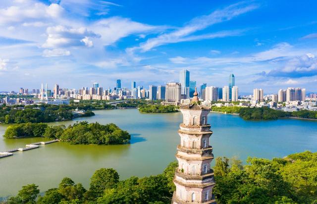 反季旅游也很爽，这7个目的地，冬季人少景美，体验更好