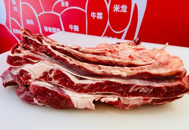 买牛肉时，内行人专挑这4个部位，全是牛肉精华，牛肉贩不敢骗你