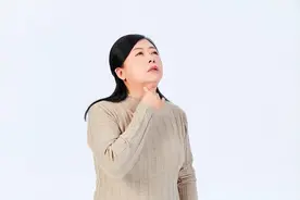 嗓子里总有痰，未必是咽炎，可能是这病图片