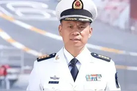 科普：军官有哪些职级？各自对应什么军衔？图片