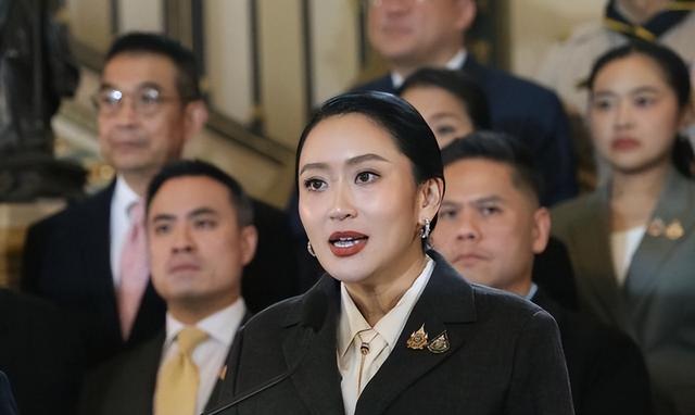 佩通坦承认没想到会输，下台前留下一句话，真正危险的是柬埔寨