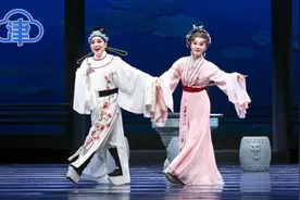 【津云镜头】越剧经典《陆游与唐琬》在津上演图片