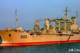 1991年，乌克兰将885舰卖给我国，是我国晋升海军强国的重要一步图片