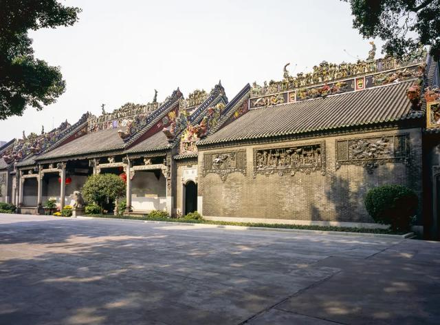 广州这个古村很有烟火气，就在市中心，不输永庆坊，坐地铁直达