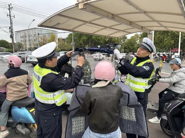 12月1日起，电动车又有新消息了，二轮、三轮	、四轮车都在内