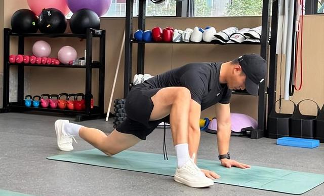 马上停止做这6种运动，做得越多，关节或越伤？医生给出明确答案