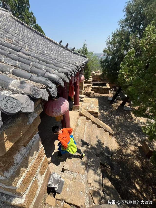 这回去莱芜爬山，目的地：永宁崮，却误打误撞又进了大舟院