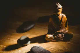 “飘”的人，都有两种“迹象”！最好远离图片