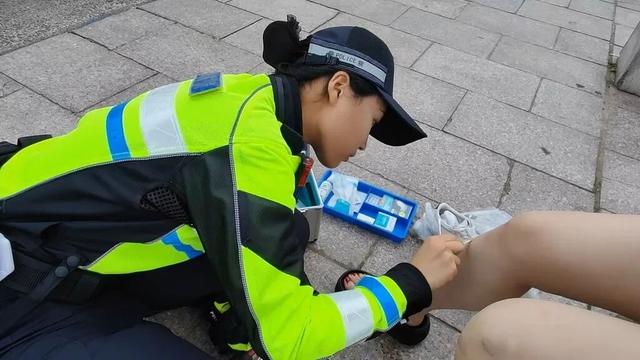 旅游旺季，河北交警滨海铁骑争做文旅形象大使