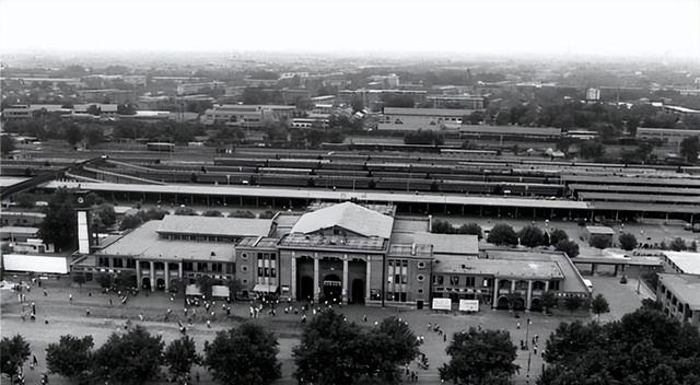 70多年前的大雪天，毛主席为啥决定把河南省会由开封迁至郑州